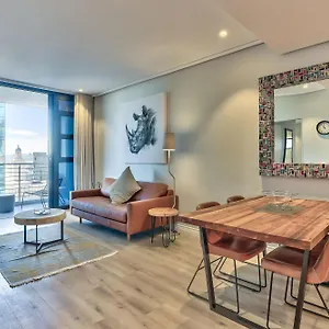  Apartment Elegant In The